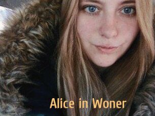 Alice_in_Woner