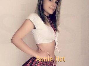 Annie_Hot