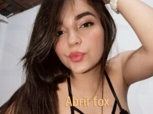Abril_fox