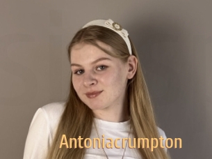 antoniacrumpton Single Spass