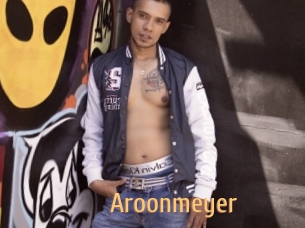 aroonmeyer Single Spass