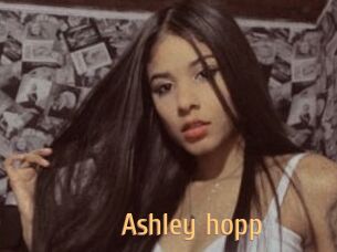 Ashley_hopp