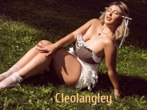 cleolangley Single Spass