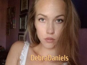 Debra_Daniels