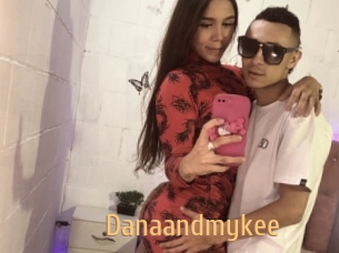 danaandmykee Single Spass