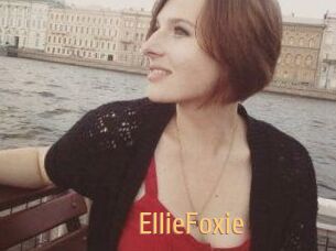 EllieFoxie