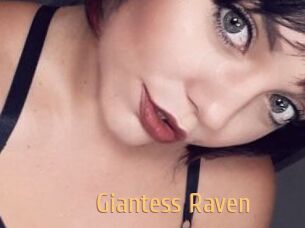 Giantess_Raven