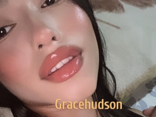 gracehudson Single Spass