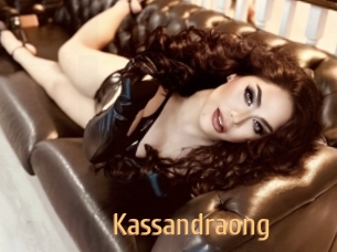 kassandraong Single Spass