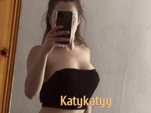 katykatyy Single Spass
