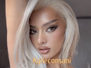 kylieconsani Single Spass