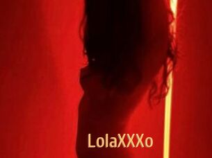 LolaXXXo