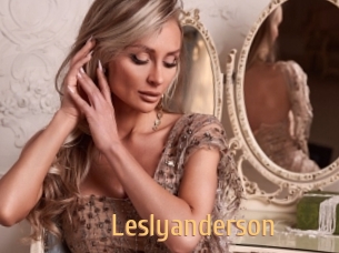 leslyanderson Single Spass