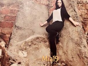 Mia19