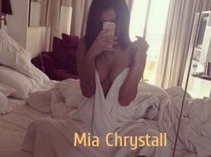 Mia_Chrystall