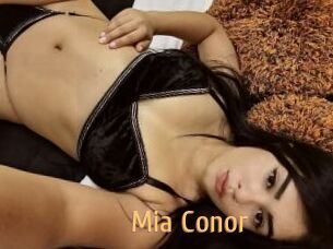 Mia_Conor