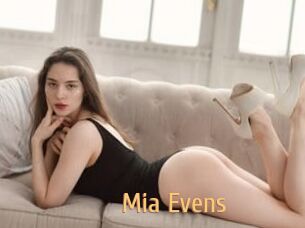 Mia_Evens