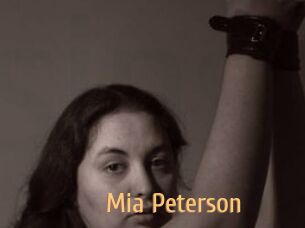 Mia_Peterson