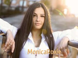 MonicaRoxie