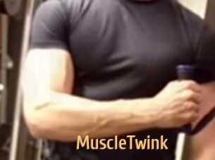 MuscleTwink