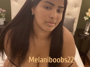 Melaniboobs22