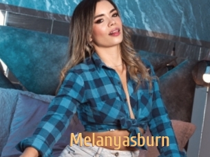 melanyasburn Single Spass