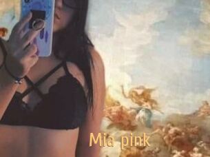 Mia_pink
