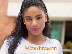Miaxxbrawnn