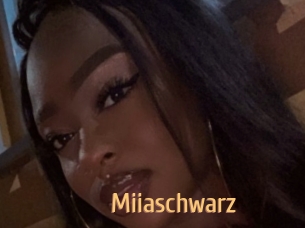 Miiaschwarz
