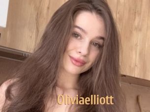 oliviaelliott Single Spass