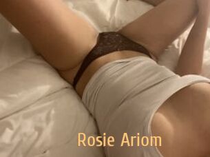 Rosie_Ariom