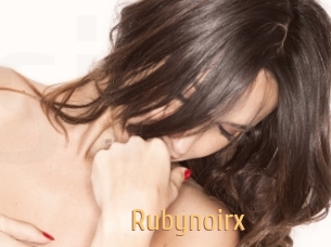 rubynoirx Single Spass