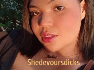Shedevoursdicks