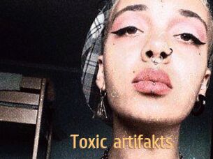 Toxic_artifakts