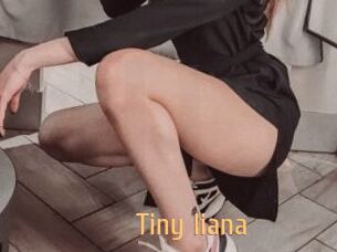Tiny_liana