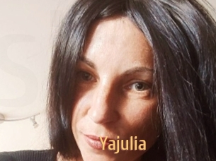 yajulia Single Spass